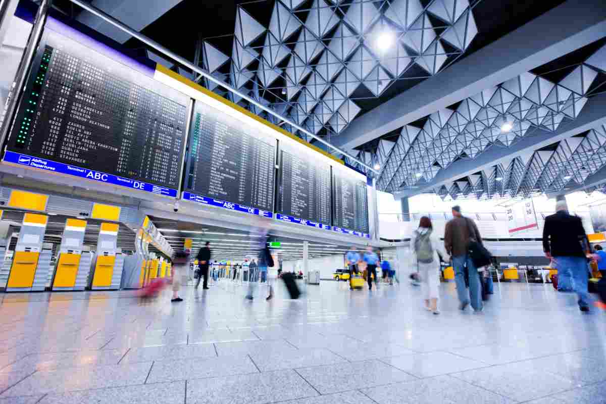 Weekend last minute: questi sono i siti migliori per prenotare in sicurezza. Spendi poco e non rischi nulla 2 Aeroporto