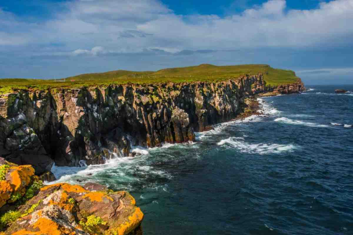 Quest'isola è una vera meraviglia in cui perdersi almeno una volta nella vita: natura, libertà e colori mai visti 1 Paesaggio di Grimsey