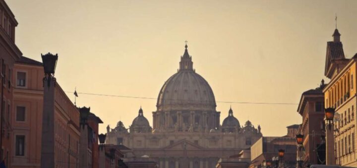 Roma troppo costosa? Non se sai dove andare: 8 chiese gratis piene di opere d'arte 3 Chiese a Roma