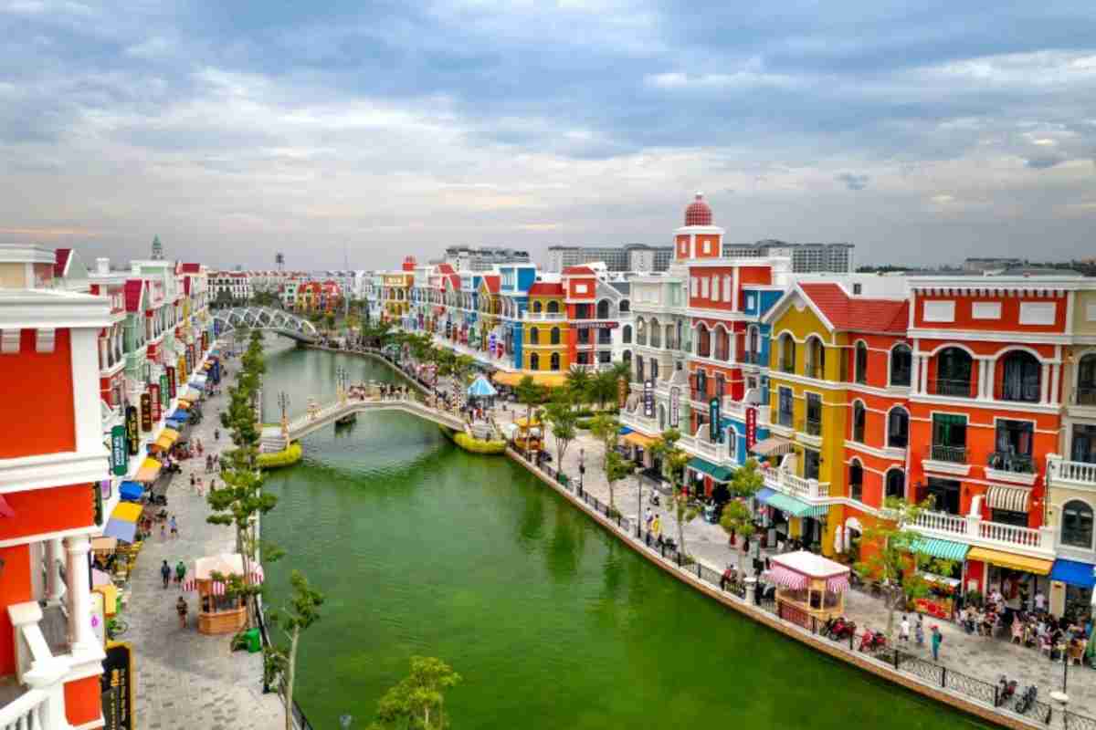 E' uno dei luoghi più belli e pacifici al mondo e viverci costa pochissimo: un paradiso in terra 2 Vietnam economico