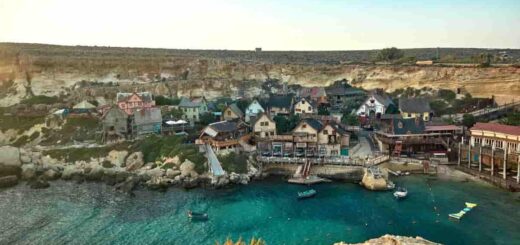 Fuga dalla città, a settembre sono queste le mete più ambite: nessun caos e prezzi bassissimi 4 mete più economiche e ambite di settembre