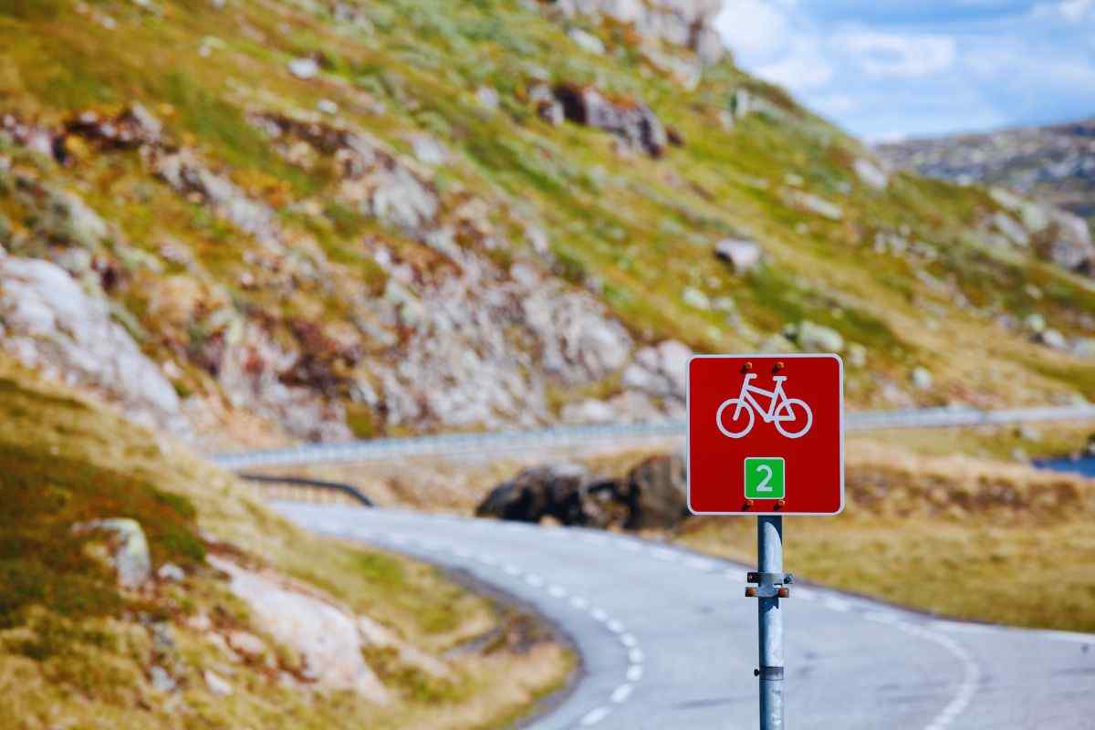 Se ami la bicicletta, questi sono i migliori percorso al mondo per un'esperienza incredibile 2 dove andare in bicicletta